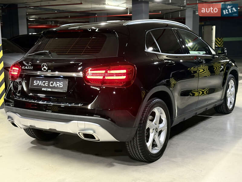 Позашляховик / Кросовер Mercedes-Benz GLA-Class 2017 в Києві