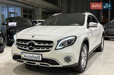 Позашляховик / Кросовер Mercedes-Benz GLA-Class 2019 в Одесі
