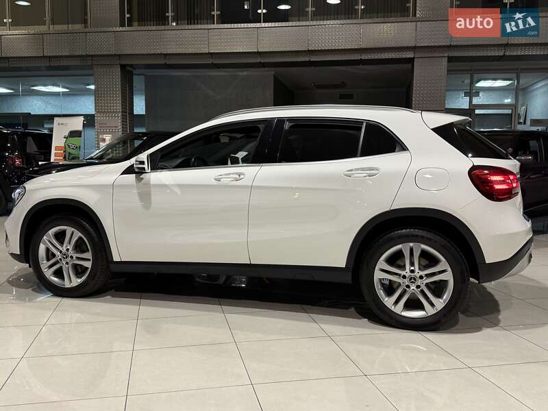 Позашляховик / Кросовер Mercedes-Benz GLA-Class 2019 в Одесі