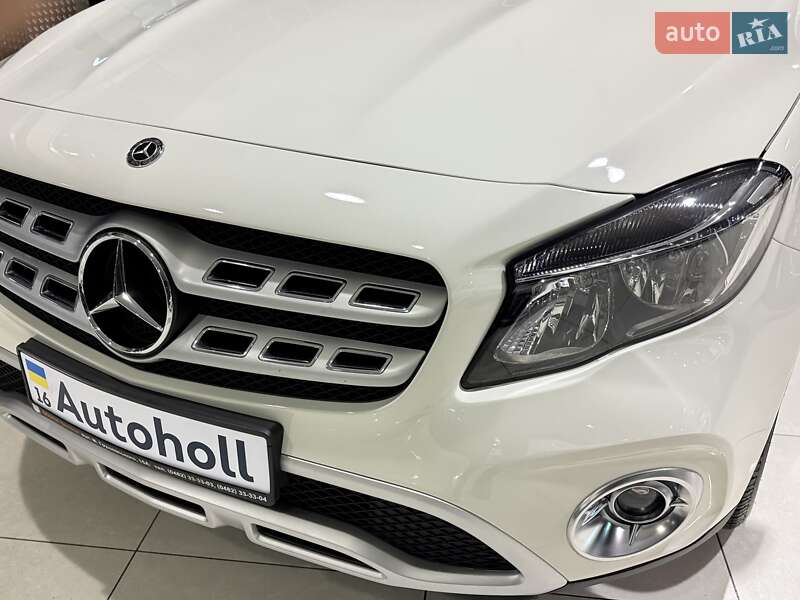 Внедорожник / Кроссовер Mercedes-Benz GLA-Class 2016 в Одессе