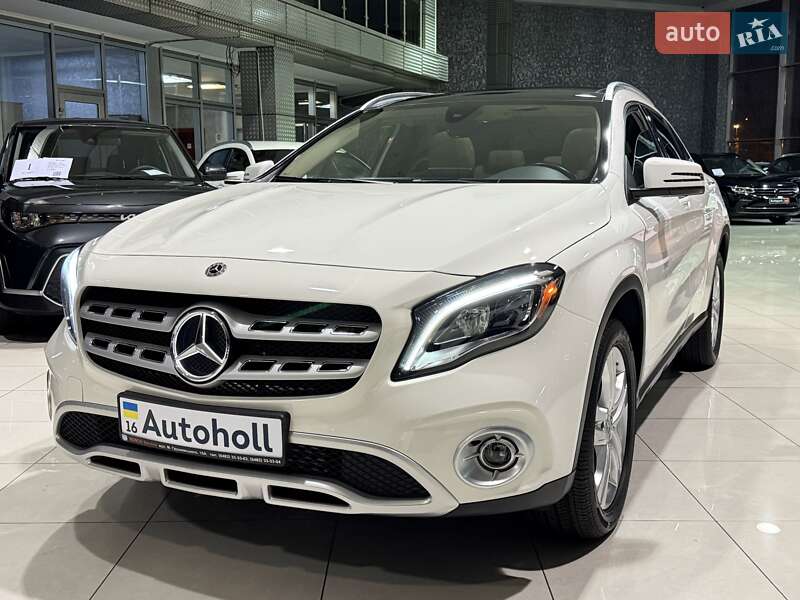 Mercedes-Benz GLA-Class 2019