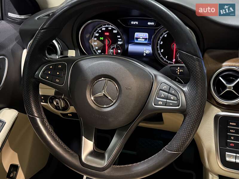 Позашляховик / Кросовер Mercedes-Benz GLA-Class 2019 в Одесі