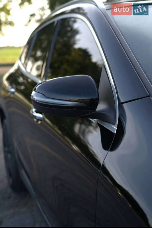 Позашляховик / Кросовер Mercedes-Benz GLA-Class 2020 в Володимирі