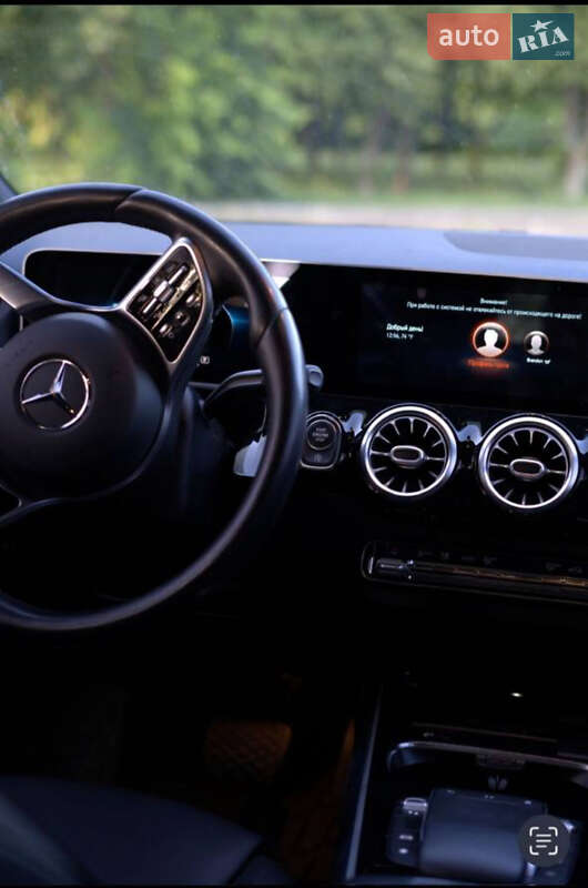 Позашляховик / Кросовер Mercedes-Benz GLA-Class 2020 в Володимирі