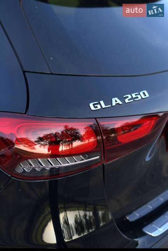 Позашляховик / Кросовер Mercedes-Benz GLA-Class 2020 в Володимирі