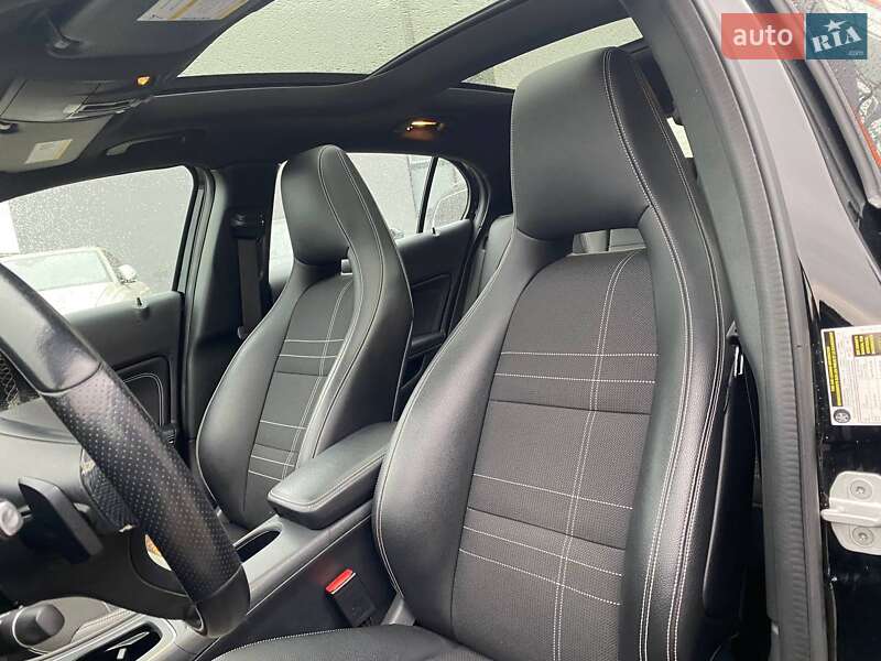 Внедорожник / Кроссовер Mercedes-Benz GLA-Class 2017 в Львове