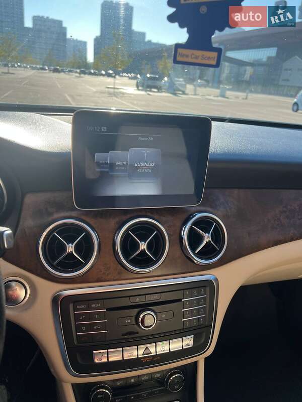 Внедорожник / Кроссовер Mercedes-Benz GLA-Class 2018 в Киеве фото 8 Внедорожник / Кроссовер Mercedes-Benz GLA-Class 2018 в Киеве