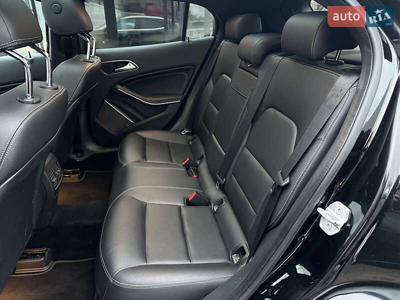 Позашляховик / Кросовер Mercedes-Benz GLA-Class 2017 в Києві