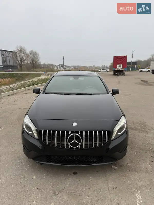 Mercedes-Benz GLA-Class 2015
