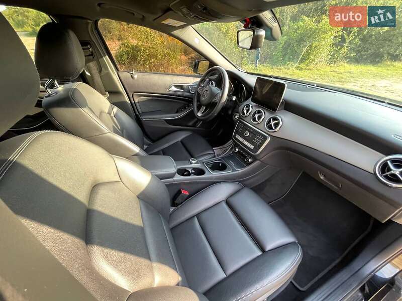 Позашляховик / Кросовер Mercedes-Benz GLA-Class 2018 в Івано-Франківську фото 25 Позашляховик / Кросовер Mercedes-Benz GLA-Class 2018 в Івано-Франківську