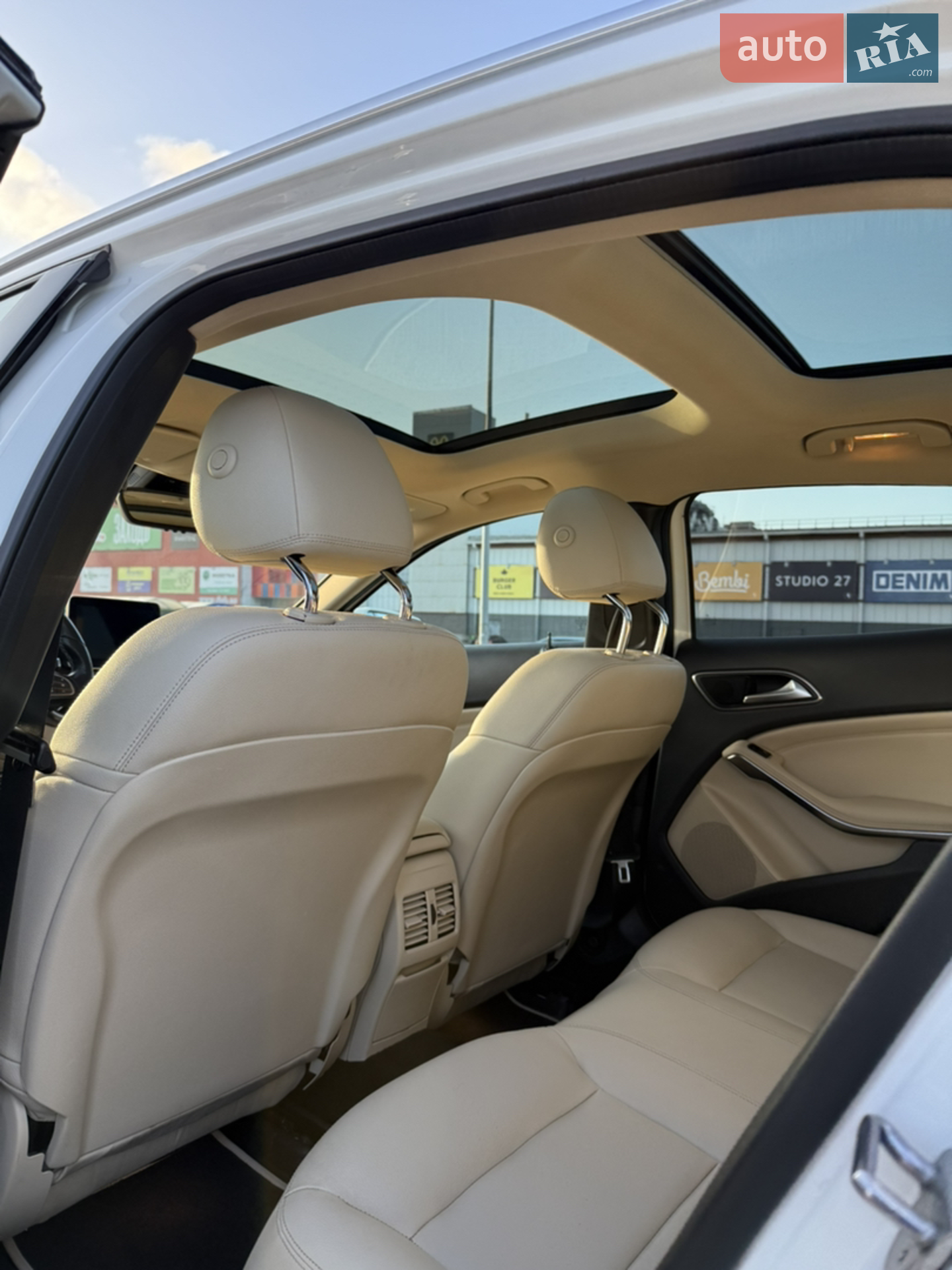 2018 Mercedes-Benz GLA-klasse - мініатюра 10