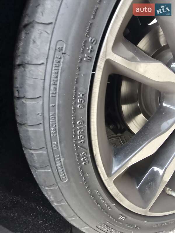 Внедорожник / Кроссовер Mercedes-Benz GLA-Class 2017 в Запорожье