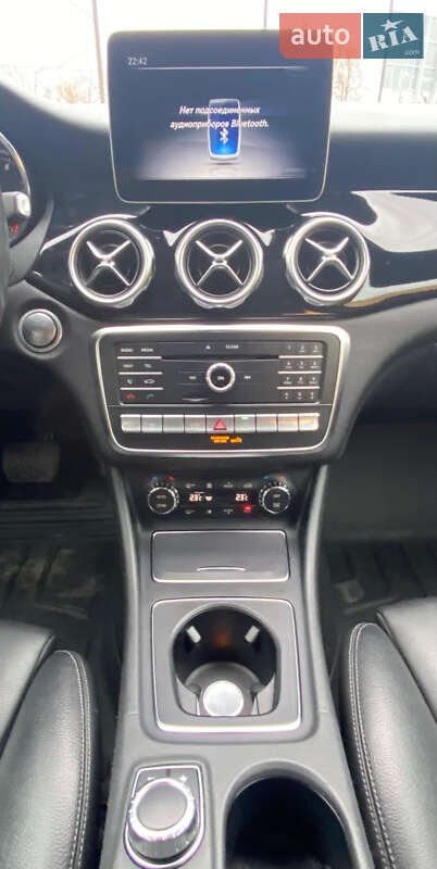 Внедорожник / Кроссовер Mercedes-Benz GLA-Class 2018 в Ровно фото 12 Внедорожник / Кроссовер Mercedes-Benz GLA-Class 2018 в Ровно