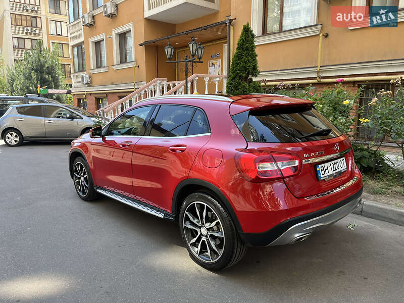 Позашляховик / Кросовер Mercedes-Benz GLA-Class 2016 в Одесі