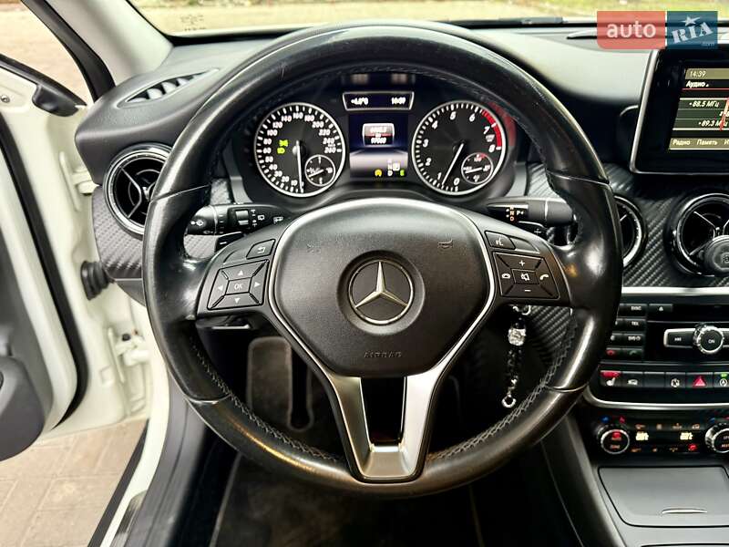 Позашляховик / Кросовер Mercedes-Benz GLA-Class 2014 в Дніпрі