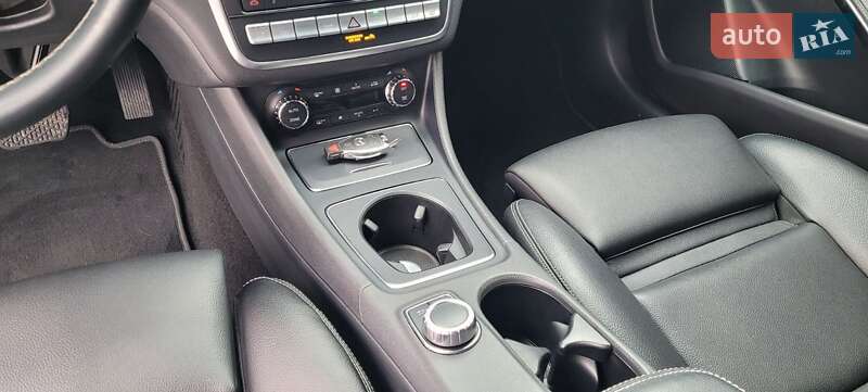 Позашляховик / Кросовер Mercedes-Benz GLA-Class 2018 в Рівному