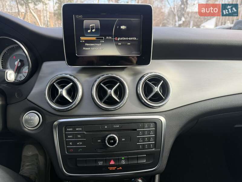 Позашляховик / Кросовер Mercedes-Benz GLA-Class 2016 в Лубнах