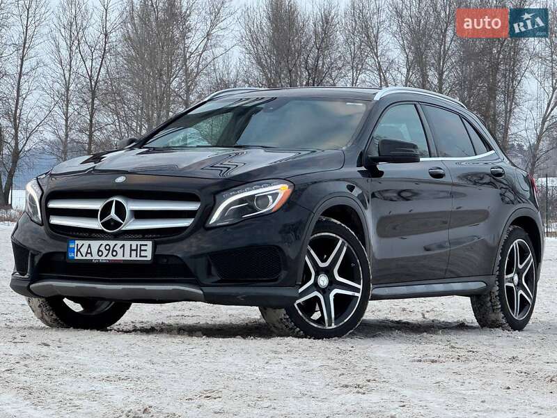Mercedes-Benz GLA-Class 2015