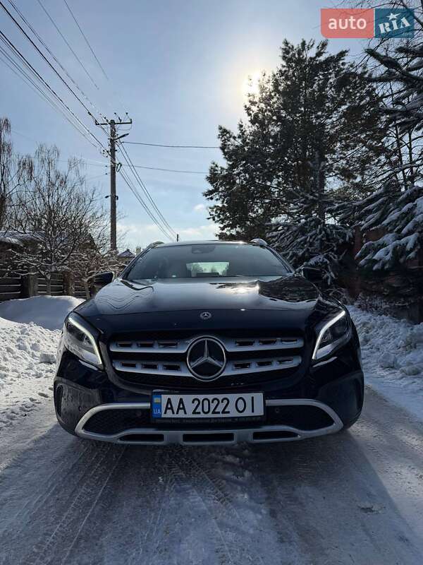 Mercedes-Benz GLA-Class 2018