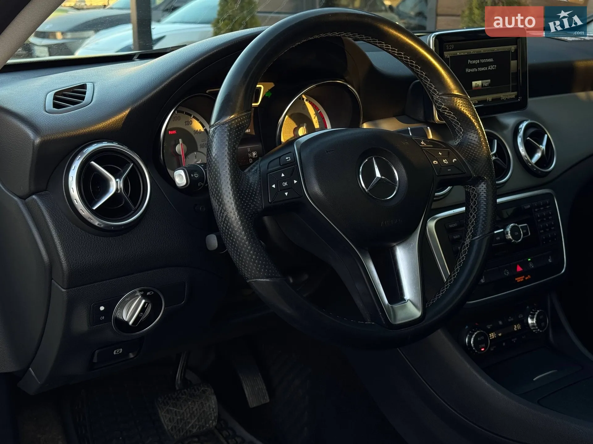 2015 Mercedes-Benz GLA-klasse - мініатюра 27