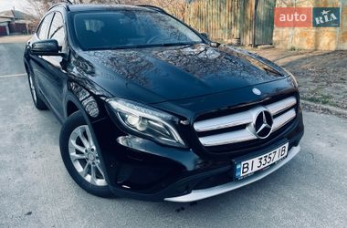 Внедорожник / Кроссовер Mercedes-Benz GLA-Class 2015 в Киеве
