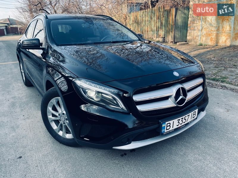 Mercedes-Benz GLA-Class 2015 Mercedes-Benz GLA-Class 2015