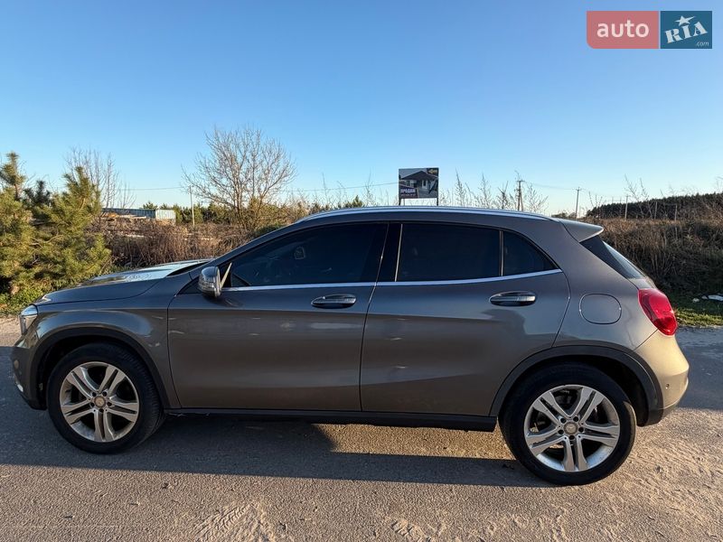 Внедорожник / Кроссовер Mercedes-Benz GLA-Class 2016 в Киеве