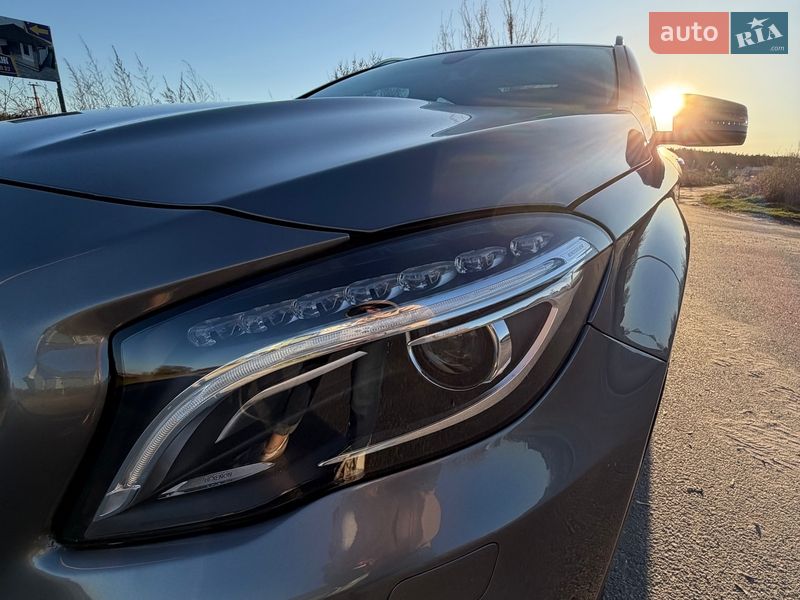 Внедорожник / Кроссовер Mercedes-Benz GLA-Class 2016 в Киеве