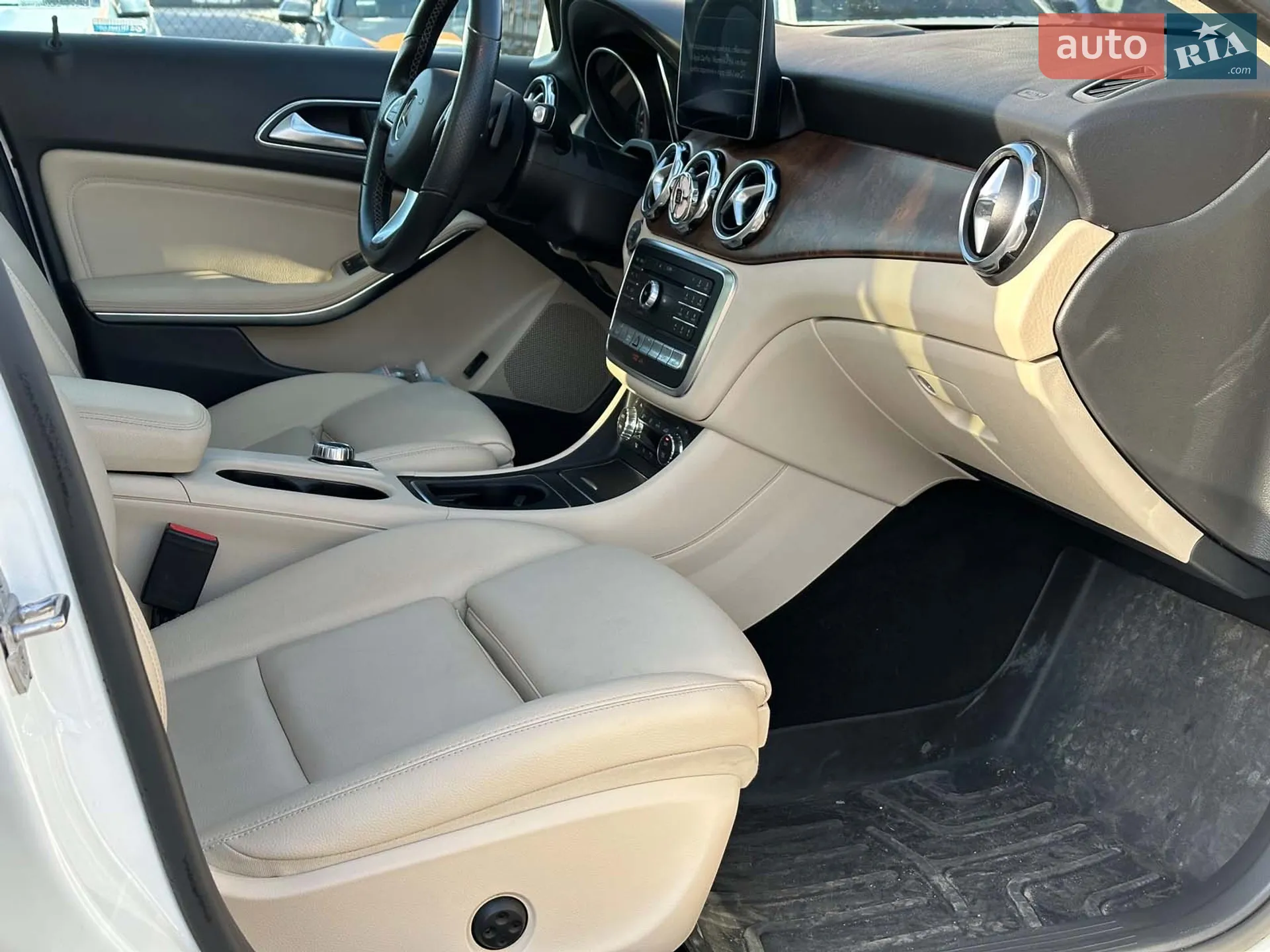 2019 Mercedes-Benz GLA-klasse - мініатюра 24