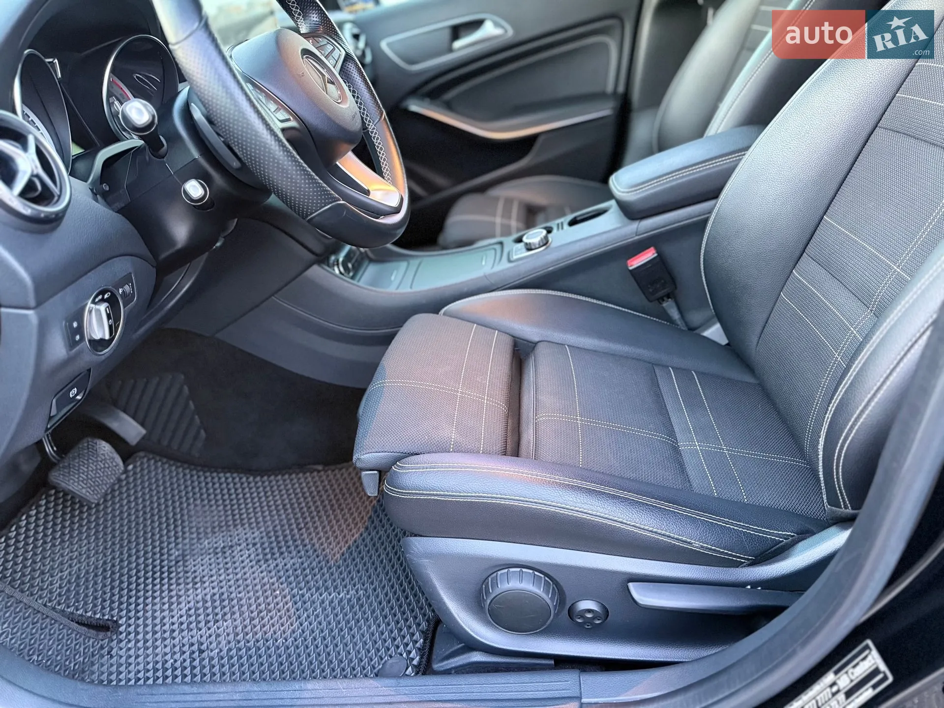 2016 Mercedes-Benz GLA-klasse - мініатюра 7