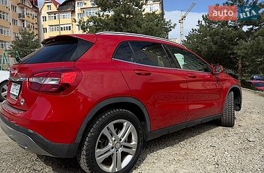 Внедорожник / Кроссовер Mercedes-Benz GLA-Class 2014 в Черновцах
