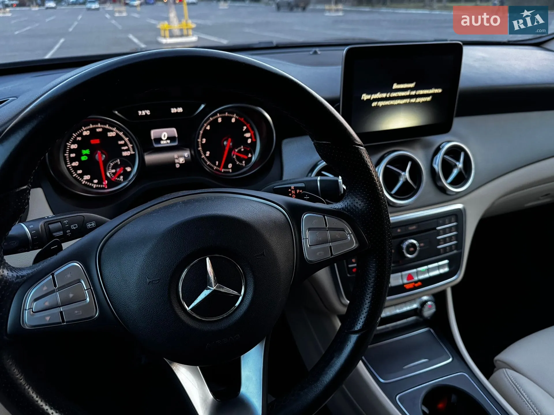 2017 Mercedes-Benz GLA-klasse - мініатюра 25