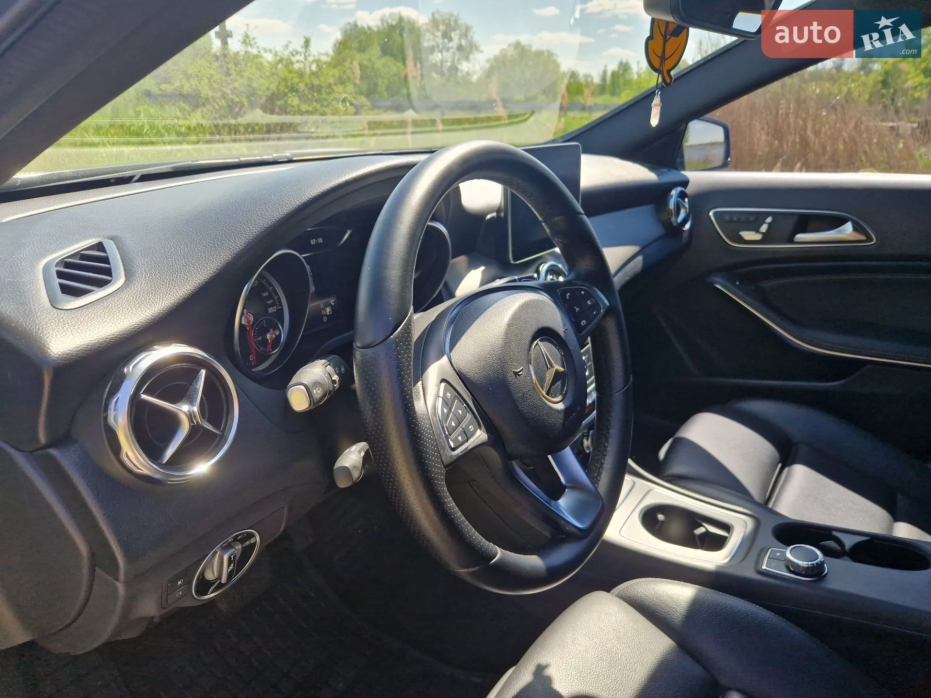 2017 Mercedes-Benz GLA-klasse - мініатюра 15