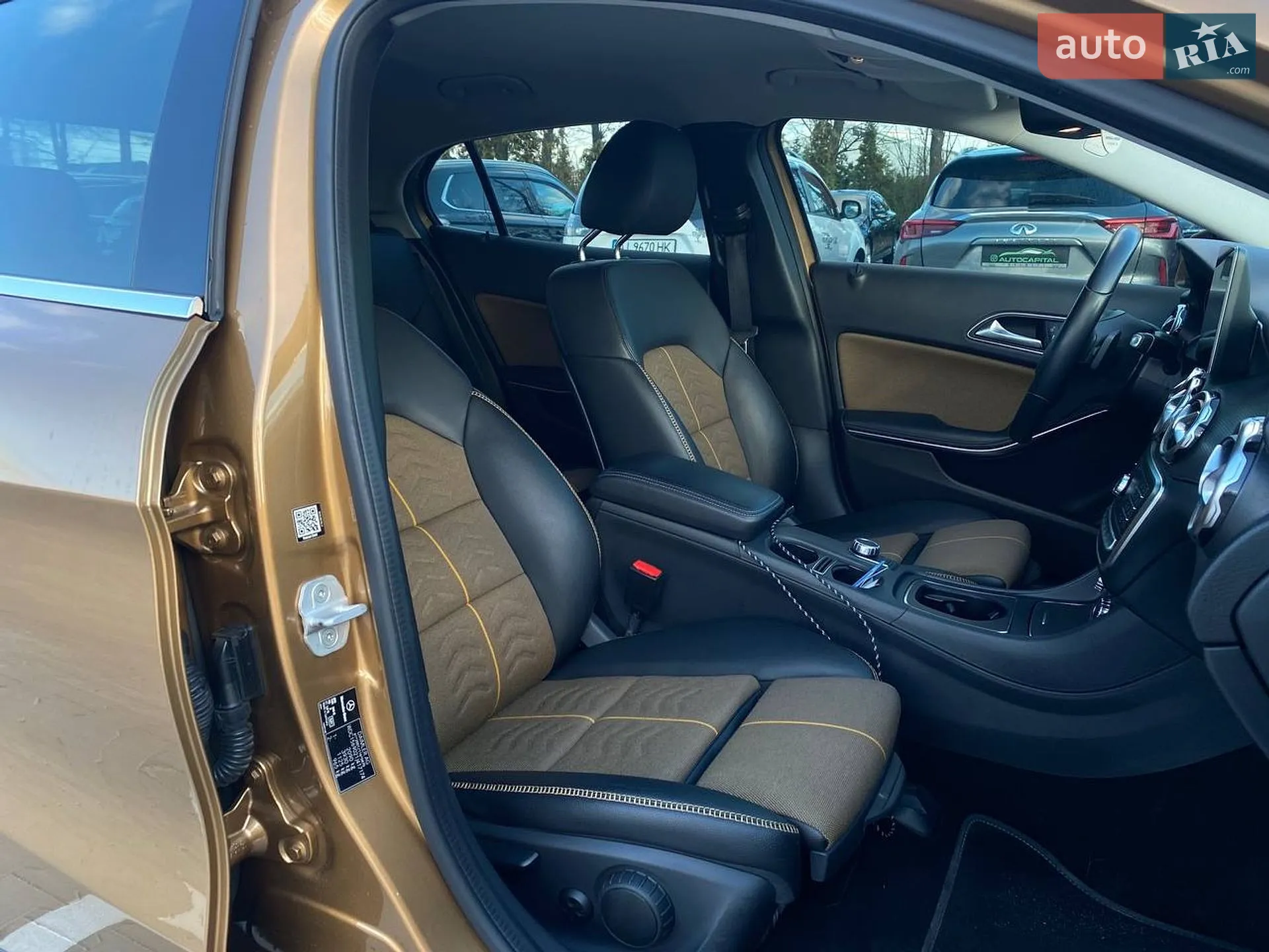 2017 Mercedes-Benz GLA-klasse - мініатюра 27