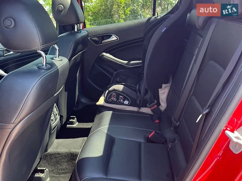 Mercedes-Benz GLA-Class 2015 VIN WDCTG4GB7GJ230768 фото оголошення 17 з 73