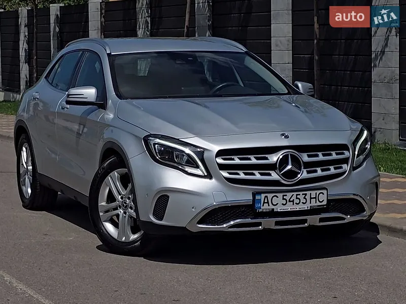Mercedes-Benz GLA-Class 2019