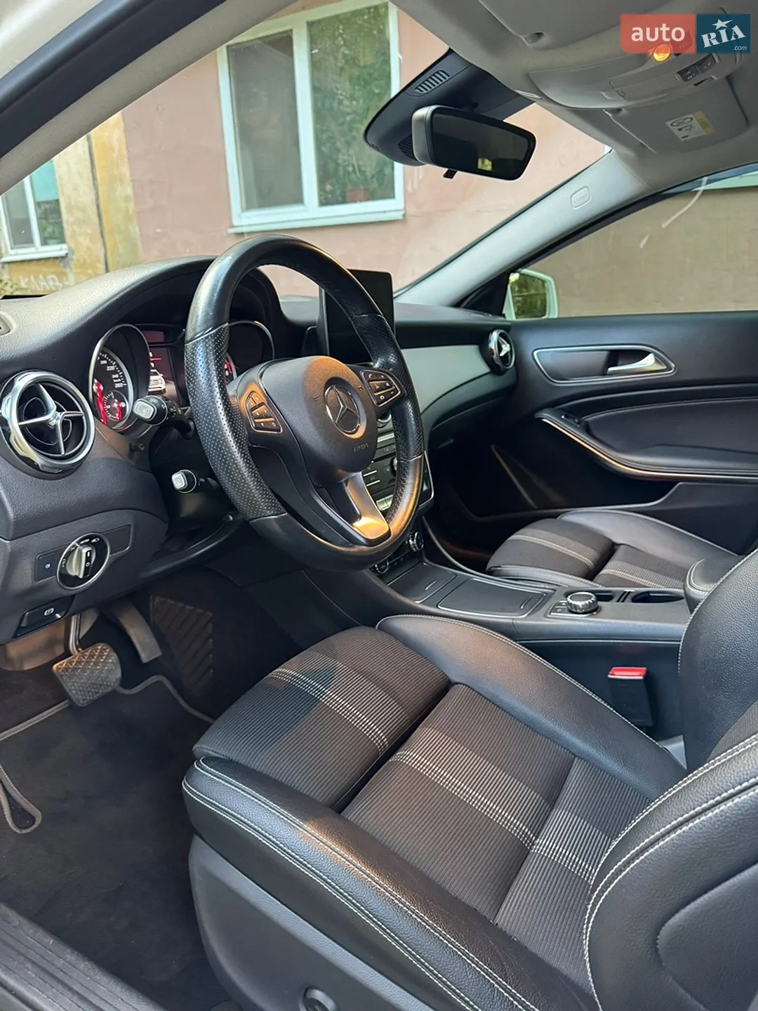 2018 Mercedes-Benz GLA-klasse - мініатюра 14