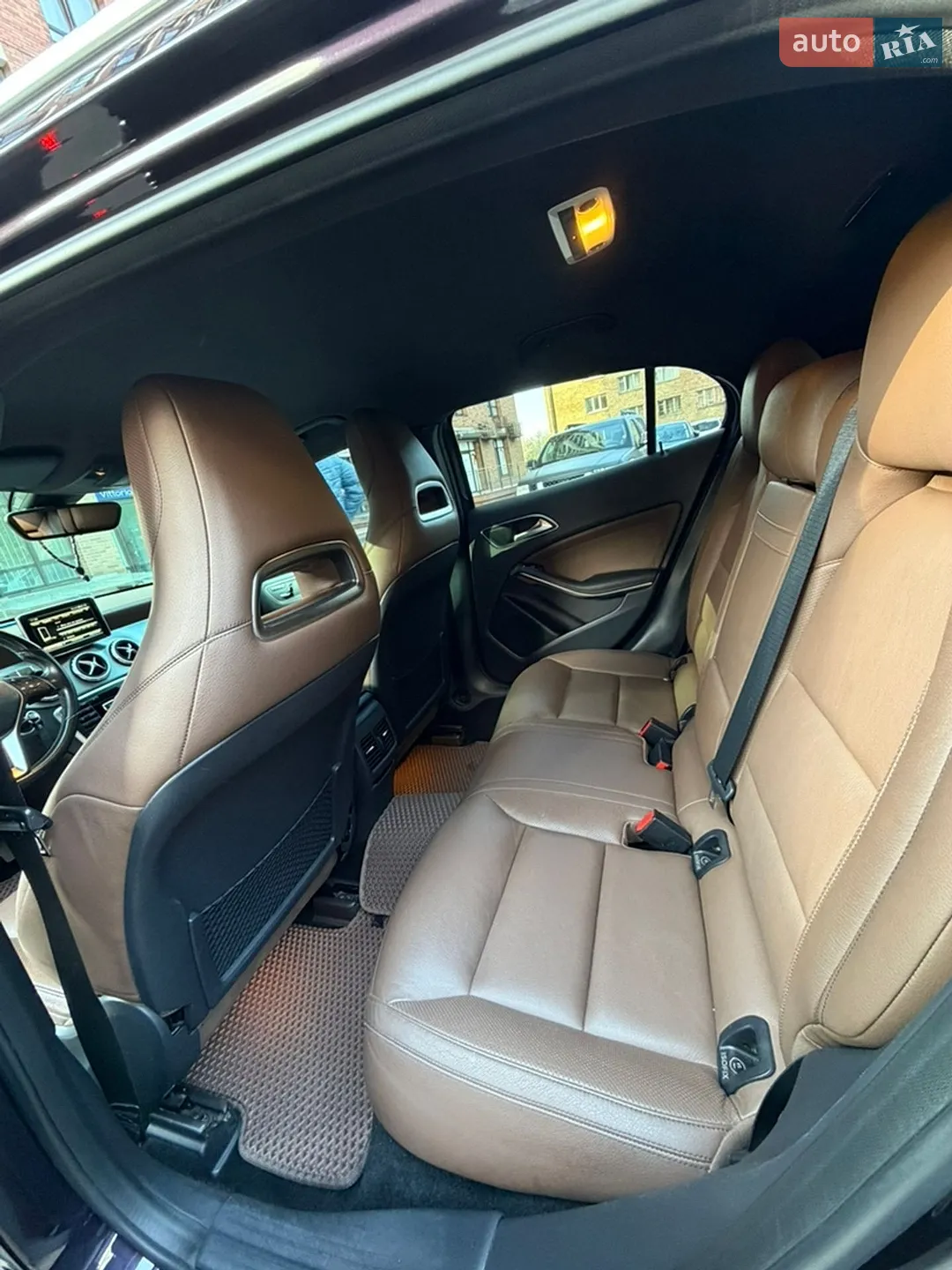 2015 Mercedes-Benz GLA-klasse - мініатюра 12