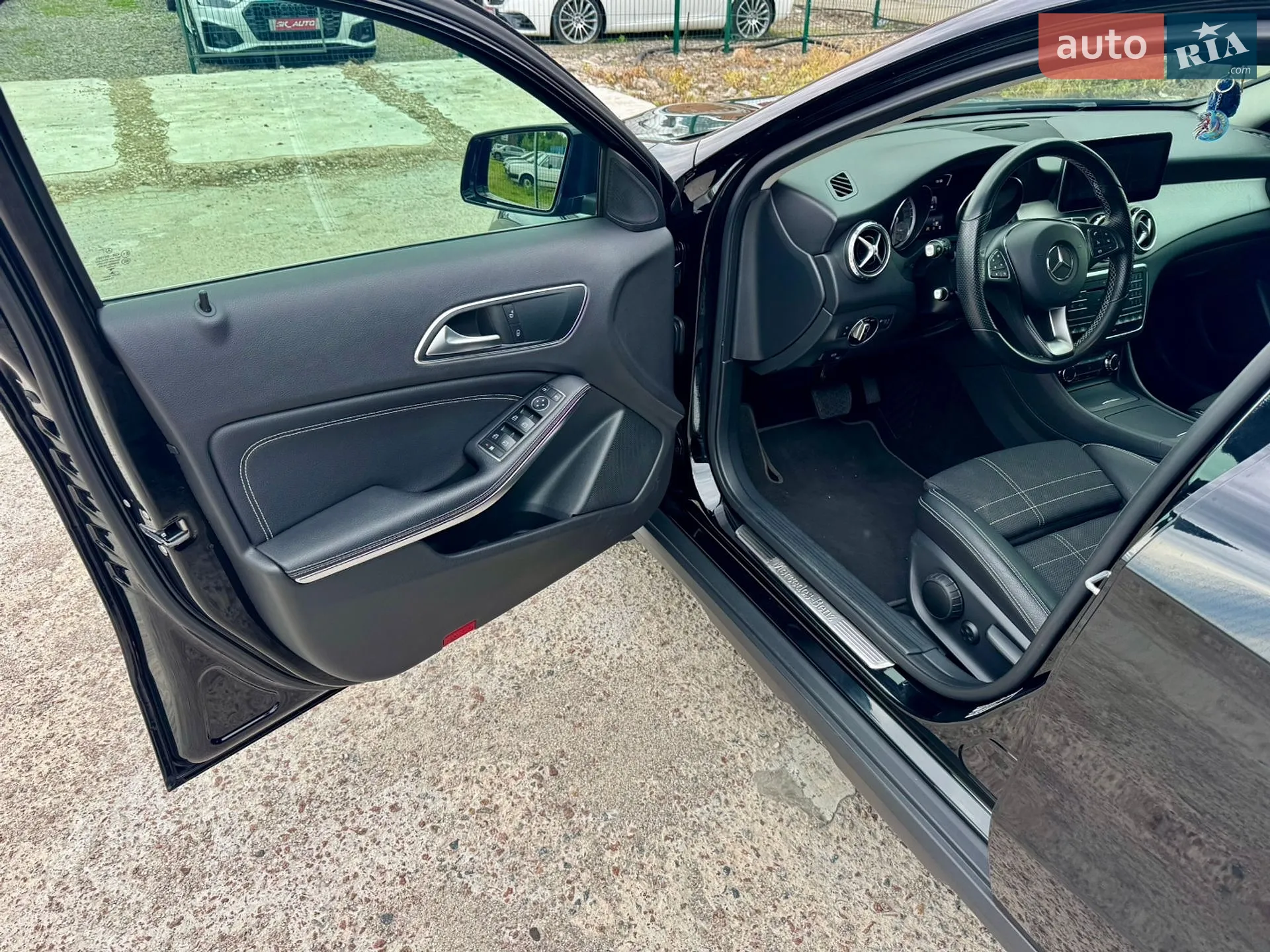 2016 Mercedes-Benz GLA-klasse - мініатюра 29