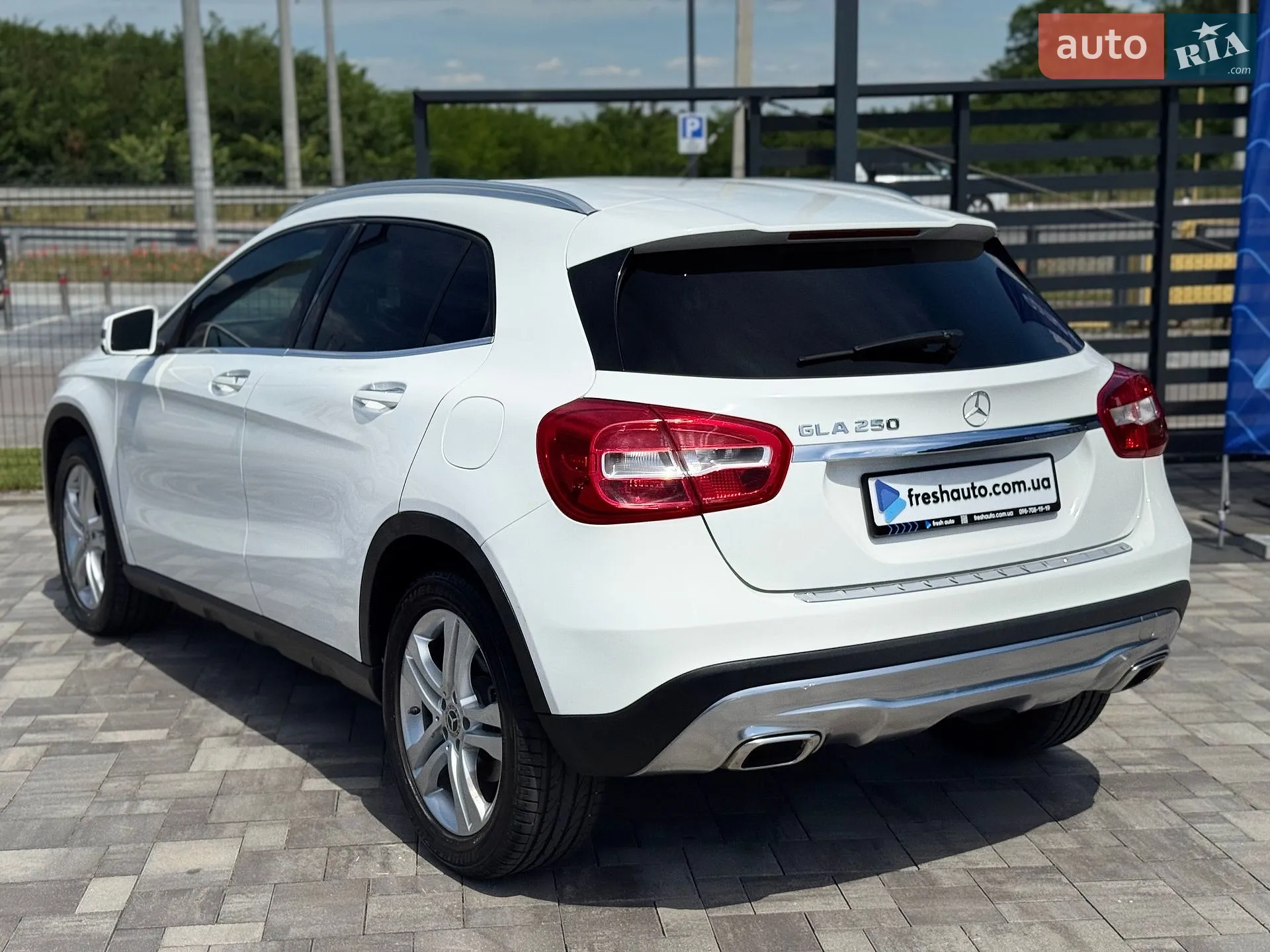 2017 Mercedes-Benz GLA-klasse - мініатюра 10