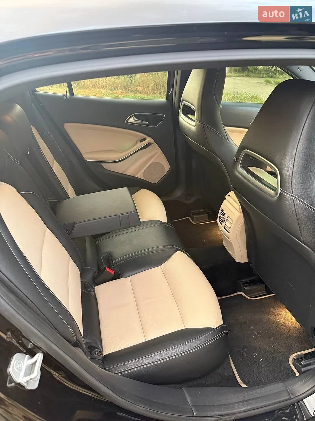 2015 Mercedes-Benz GLA-klasse - мініатюра 11