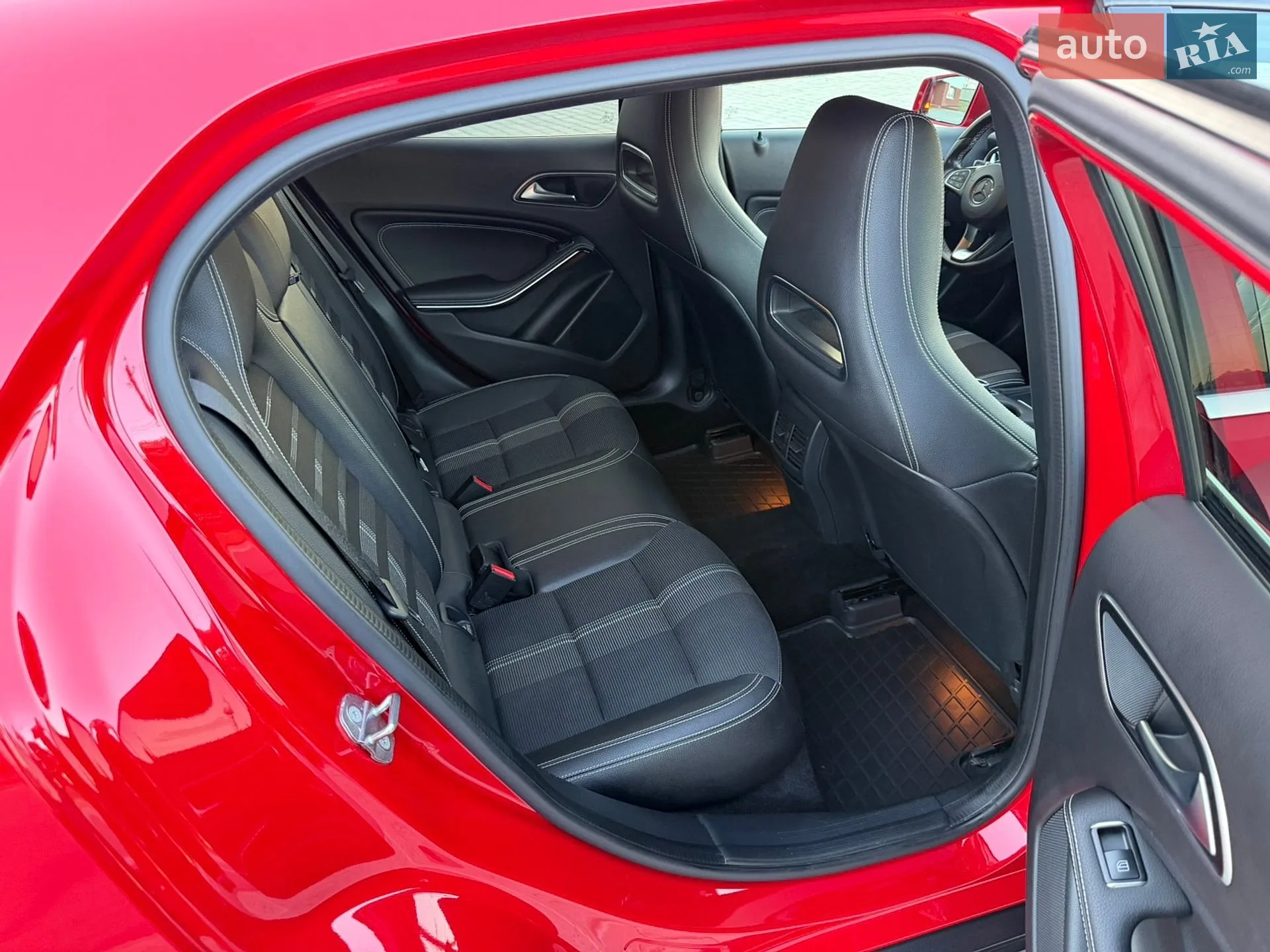2017 Mercedes-Benz GLA-klasse - мініатюра 63