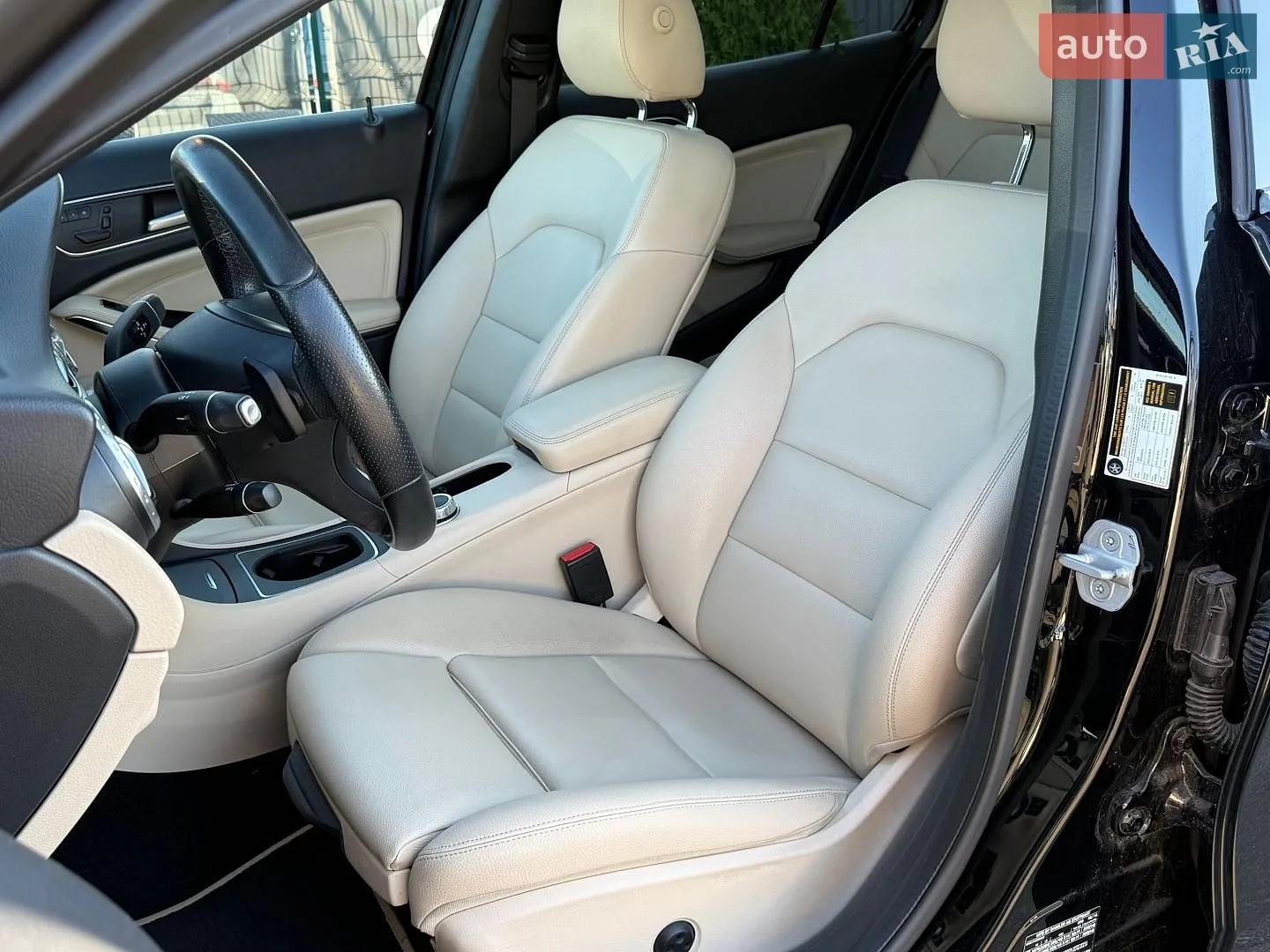 2016 Mercedes-Benz GLA-klasse - мініатюра 13