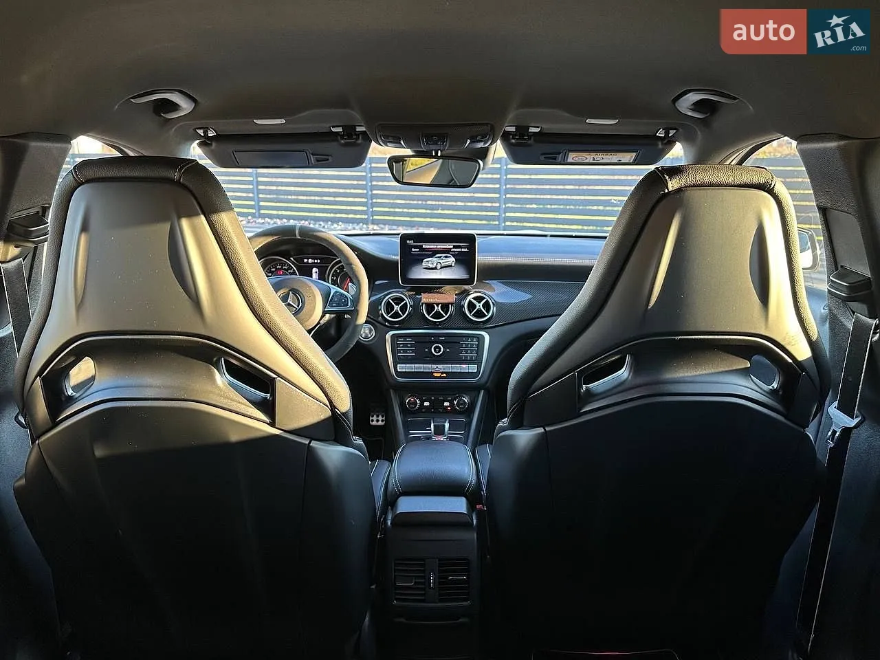 2018 Mercedes-Benz GLA-klasse - мініатюра 28