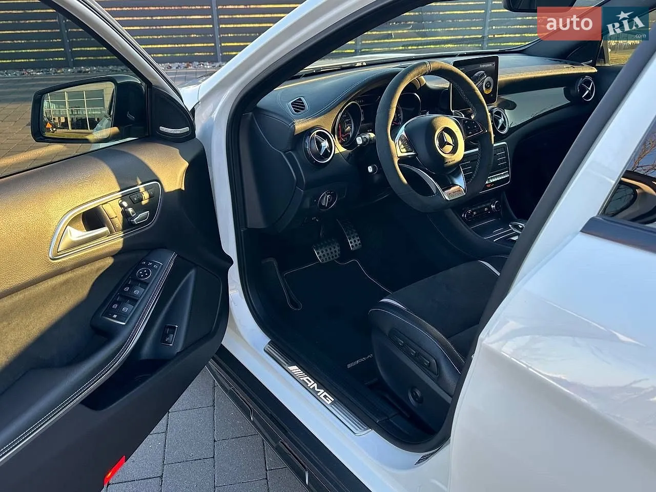 2018 Mercedes-Benz GLA-klasse - мініатюра 30