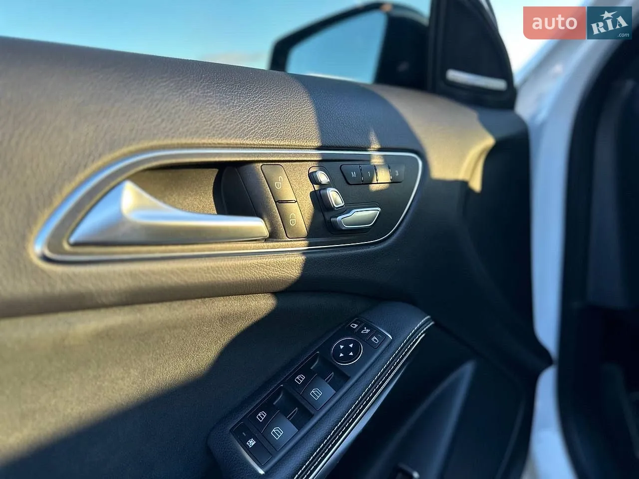2018 Mercedes-Benz GLA-klasse - мініатюра 40