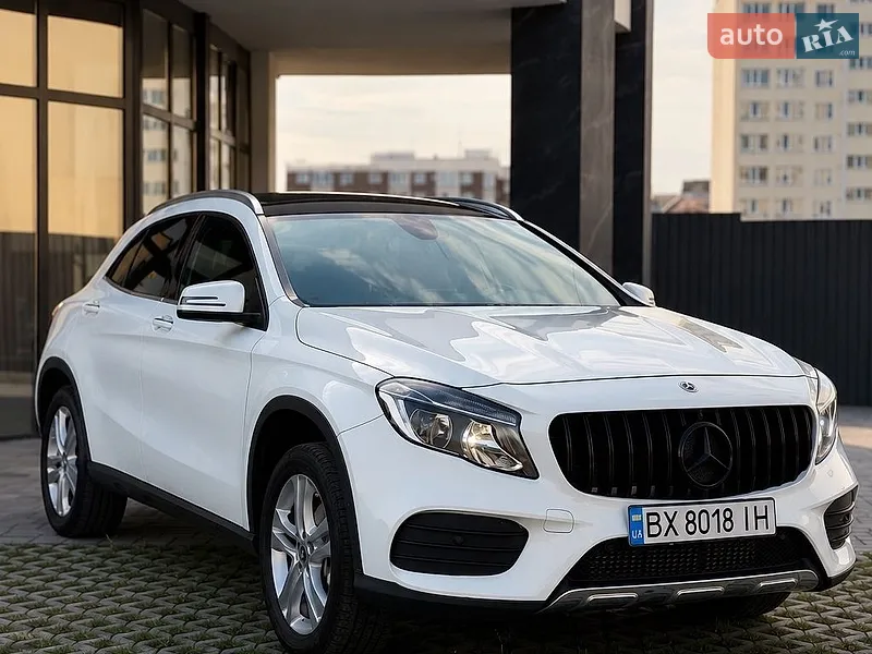 Mercedes-Benz GLA-Class 2019