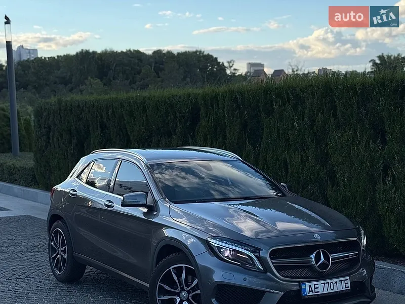 Mercedes-Benz GLA-Class