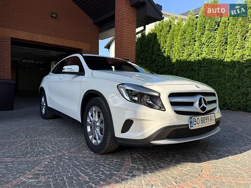 Mercedes-Benz GLA-Class