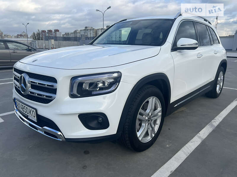 Mercedes-Benz GLB-Class 2020